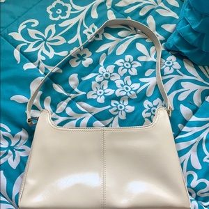 Liz Claiborne Cream purse